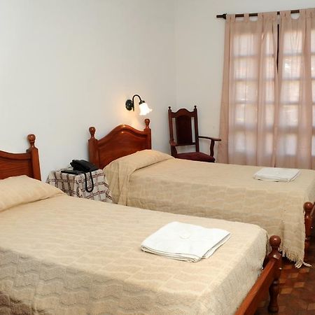 Hôtel Andino à Villa Carlos Paz Extérieur photo