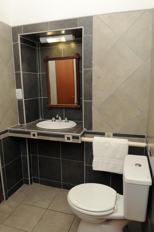 Hôtel Andino à Villa Carlos Paz Extérieur photo